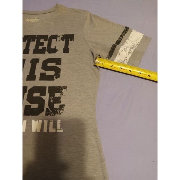 Under Armour brand Tee - Size: Small  (0367) - Picture 2 of 8